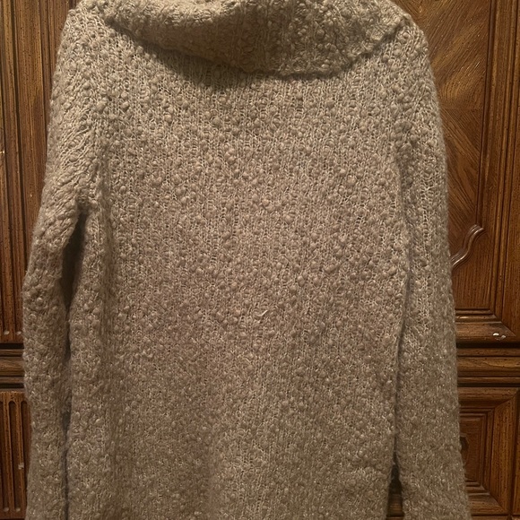 Kate Hill Casual Brown Cowl Neck Sweater Sparkle size Medium - Picture 7 of 8